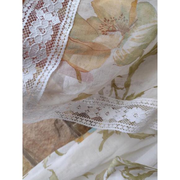 1970s ILGWU Floral Lace Prairie Maxi Dress Empire Waist 5/6 - Picture 4 of 9